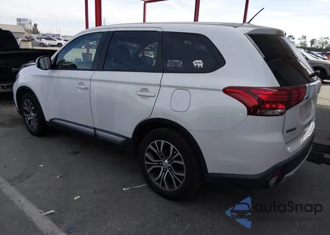 2016 Mitsubishi Outlander Se/Sel z USA, uszkodzony, nr VIN JA4AD3A34GZ008878